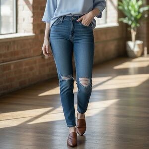 Good American Destructed Good Legs Crop women’s Denim sz 8